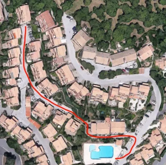T2 terrasse spacieuse belle vue résidence avec piscine La Croix-Valmer